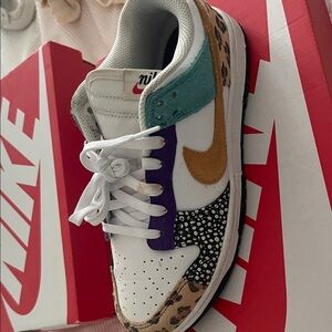 Nike Safari Mix Sneakers